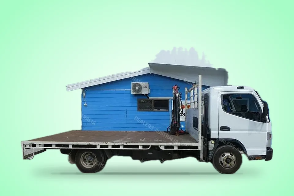 2013 Fuso Canter 515